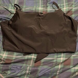 NWT tie in back bikini top with adjustable straps and removable pads